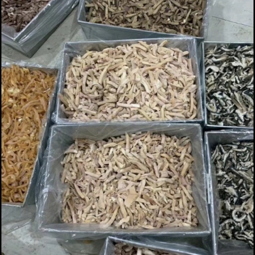 惠民县精品熟牛杂,质量看得见~每天加工新鲜主要配料有,牛头肉牛肚