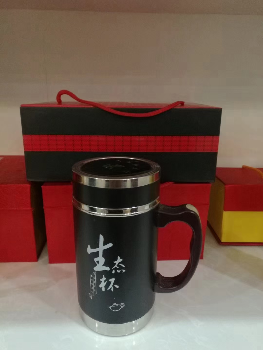 供应红豆杉杯子保温杯开水杯红豆杉