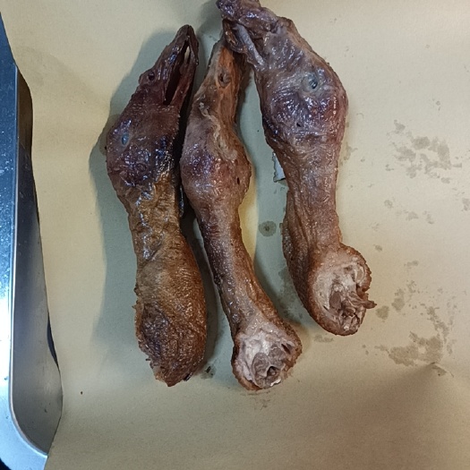 淄博烤鸭的鸭头鸭脖