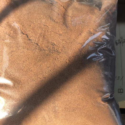 荆州厂家库存压榨油饼，适合高档果蔬，烟叶种植，饲料添加等。