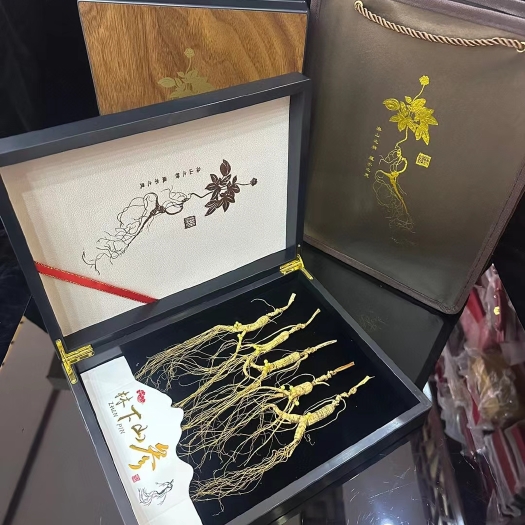 撫松縣新款來(lái)襲木盒林下參一盒5支林下參禮盒