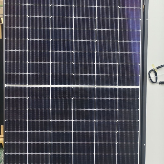 方城县拆卸单晶80w1000w光伏发电板大功率太阳能板18V36v