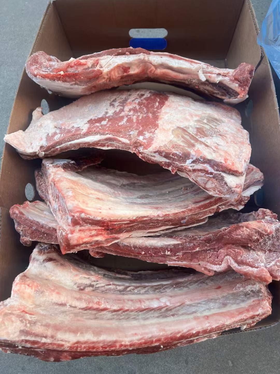 阳信县牛排，满肉牛肋排，瘦度高，免费切断切块，欢迎进店选购
