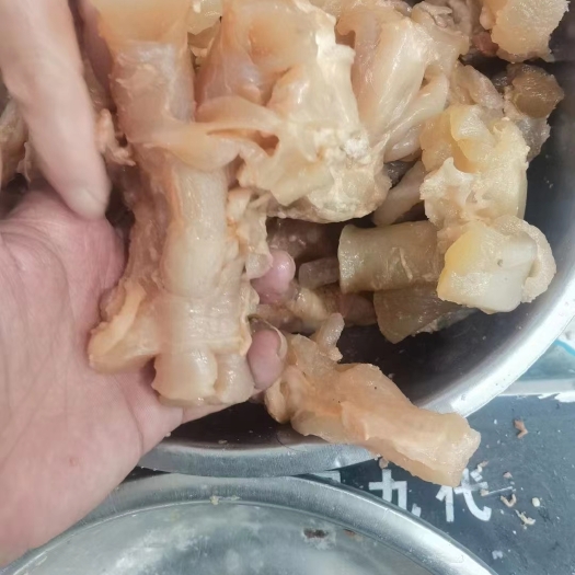 商河县熟牛蹄筋，精修无油熟度好，五斤一包，10包/件