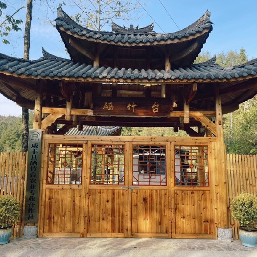 咸丰县山林散养富硒鸡蛋（批发价格）