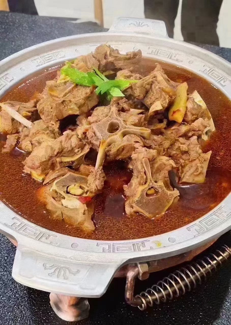 羔羊满肉羊蝎子.口感好.肉质鲜嫩