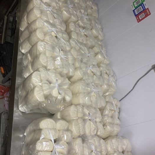 莱西市原味馒头，白面黑米杂粮都有，现做现发量大优惠