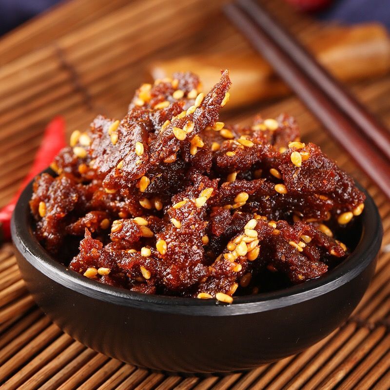 牛肉辣条牛肉粒辣条麻辣香辣味素食面筋辣条儿时小吃零食