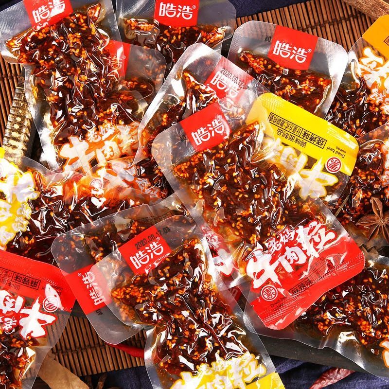 牛肉辣条牛肉粒辣条麻辣香辣味素食面筋辣条儿时小吃零食