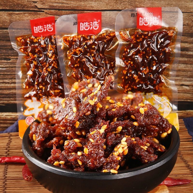 牛肉辣条牛肉粒辣条麻辣香辣味素食面筋辣条儿时小吃零食