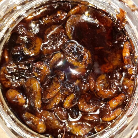 青岛优选磷虾炒制而成，口感细腻香甜
