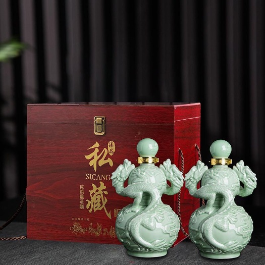 昆明正宗天锅纯粮酒私藏酒送礼酒