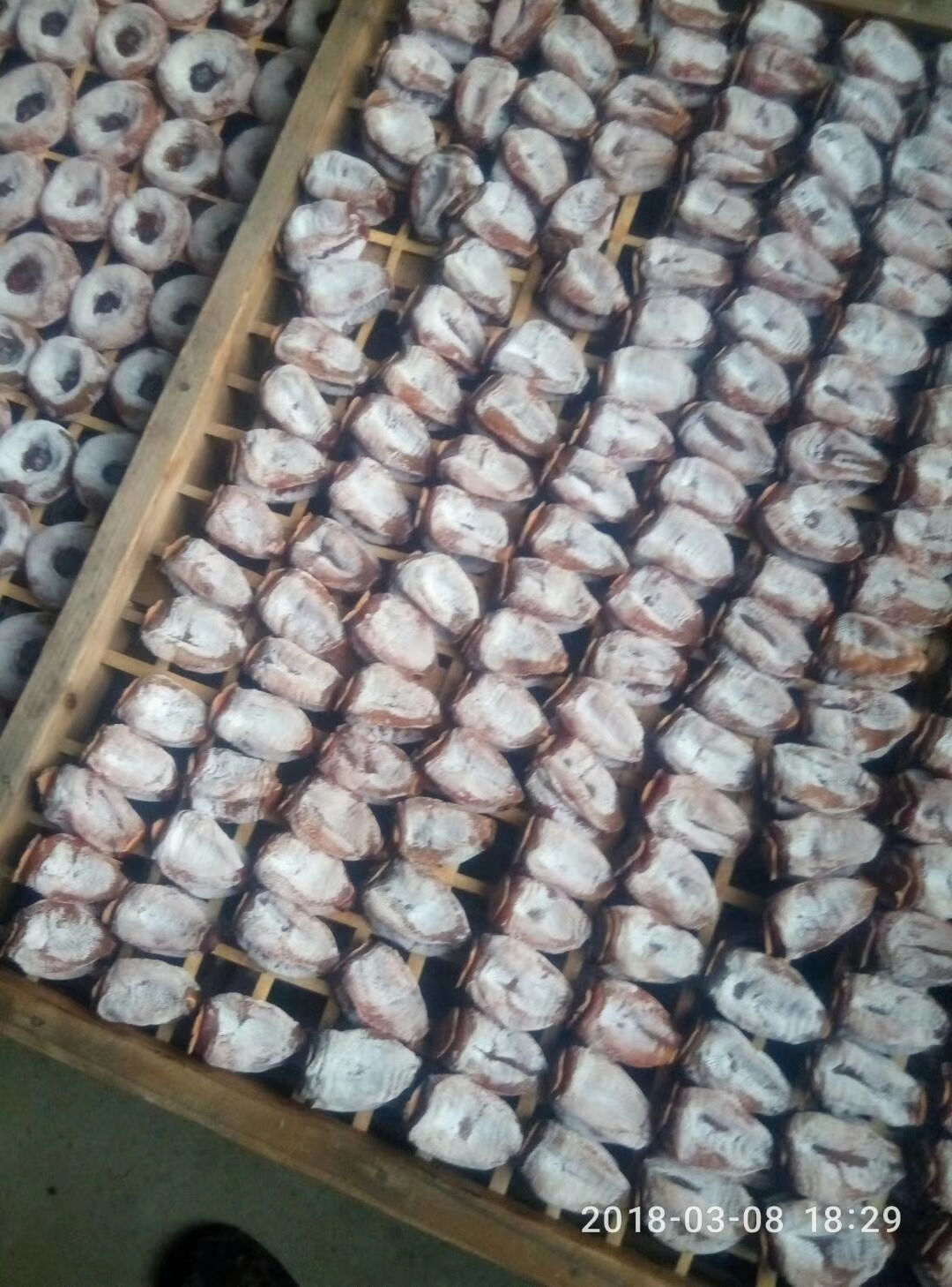 桂林柿饼 好货 中大饼 霜饼吊饼请备注 货多包装式样多 量大更优惠