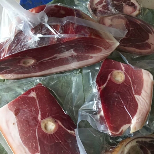 宣威市乡里腊肉 农村资质宣威老火腿