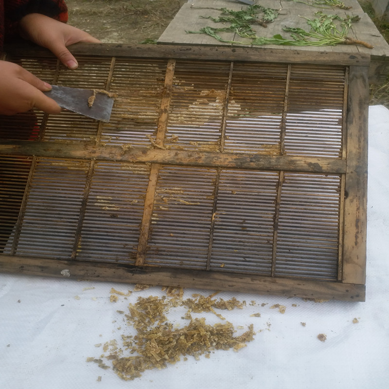 凤县 蜂农家自产天然正品纯蜂胶原胶蜂胶液50克60元