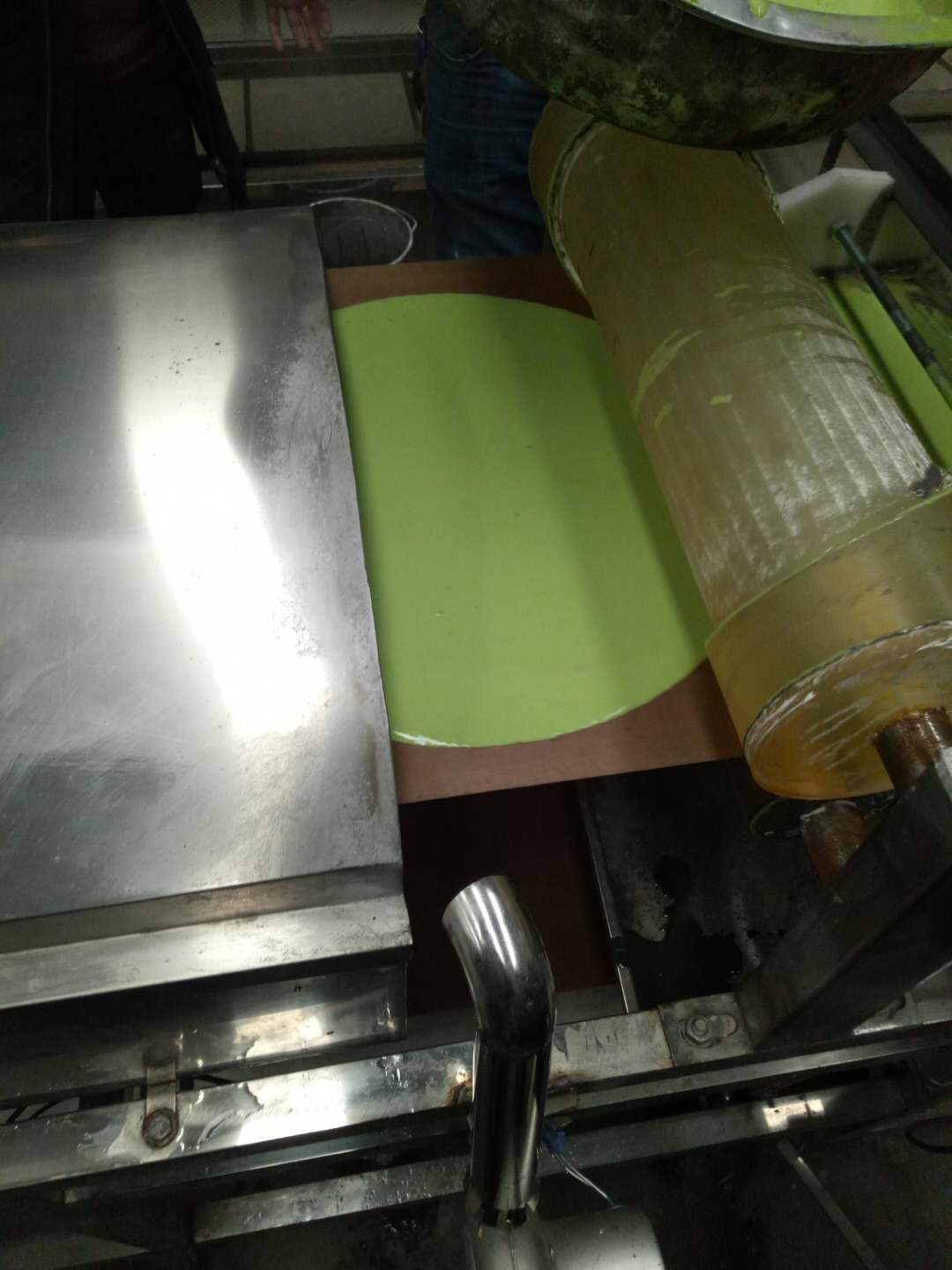 全自动凉皮机小型家用粉皮机红薯粉皮加工机绿豆粉皮机土豆粉皮机