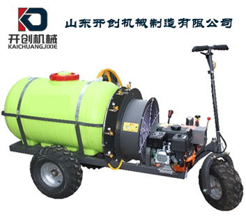  山东自走式打药机 果树专用打药车 风送打药机批发价格