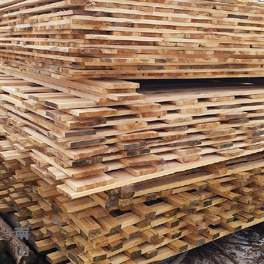 龙门县本地天然杉木板 实木板 装修装潢使用木方木条