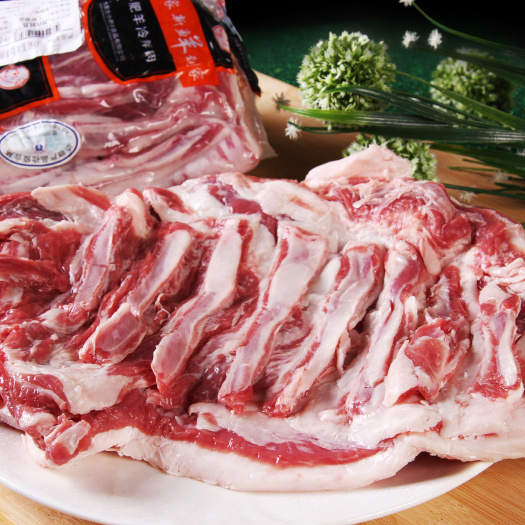 巴彦淖尔阿牧特 羊排肉 冷鲜肋条肉 内蒙小肥羊食品 火锅食材厂家直供