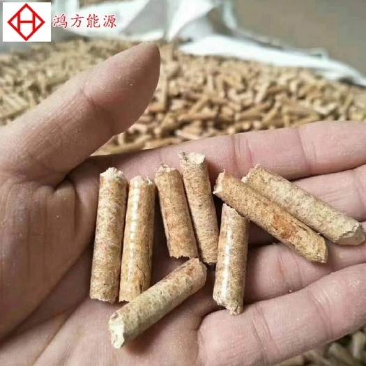 曹县河北遵化樟子松/白松//压块等生物质燃烧颗粒燃料厂家直发