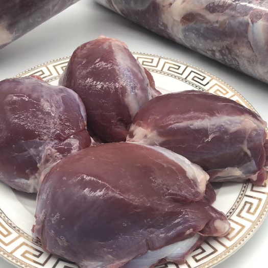 锡林浩特羊宝  锡盟本地羔羊元宝肉，《羊霖》烧烤店食材