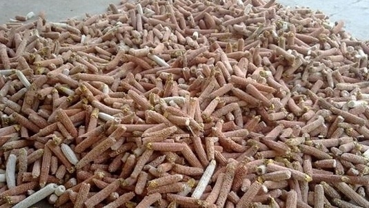 徐州常年供应玉米芯 白芯 红芯都有