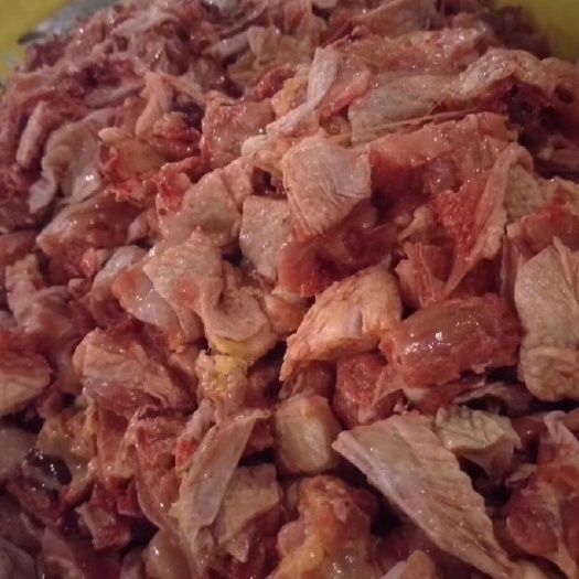 白条鸡  新鲜鸡块红烧，干煸，炖均可