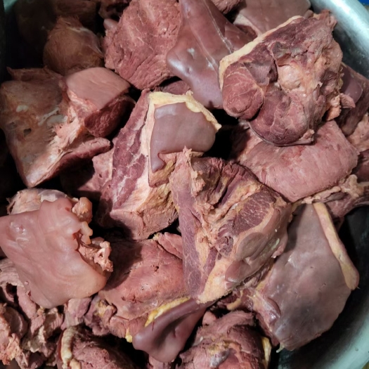 宁津县卤马肉  五香带皮鲜熟马肉，回头客反馈口感味道质量特别好，价格经济实惠