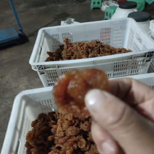 都匀市贵大农户自家加工刺梨干一，刺梨干不加糖直接晒干刺梨干，泡洒