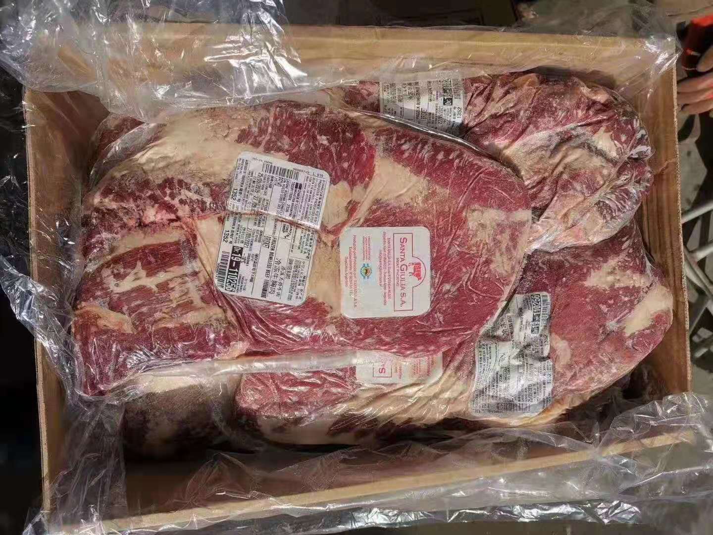 肥牛  1352厂牛胸肉。谷饲