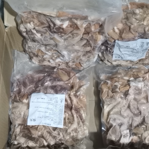  俊大订制牛杂，干水，8成熟，有，牛腩，牛筋，牛肚，牛肠，散带