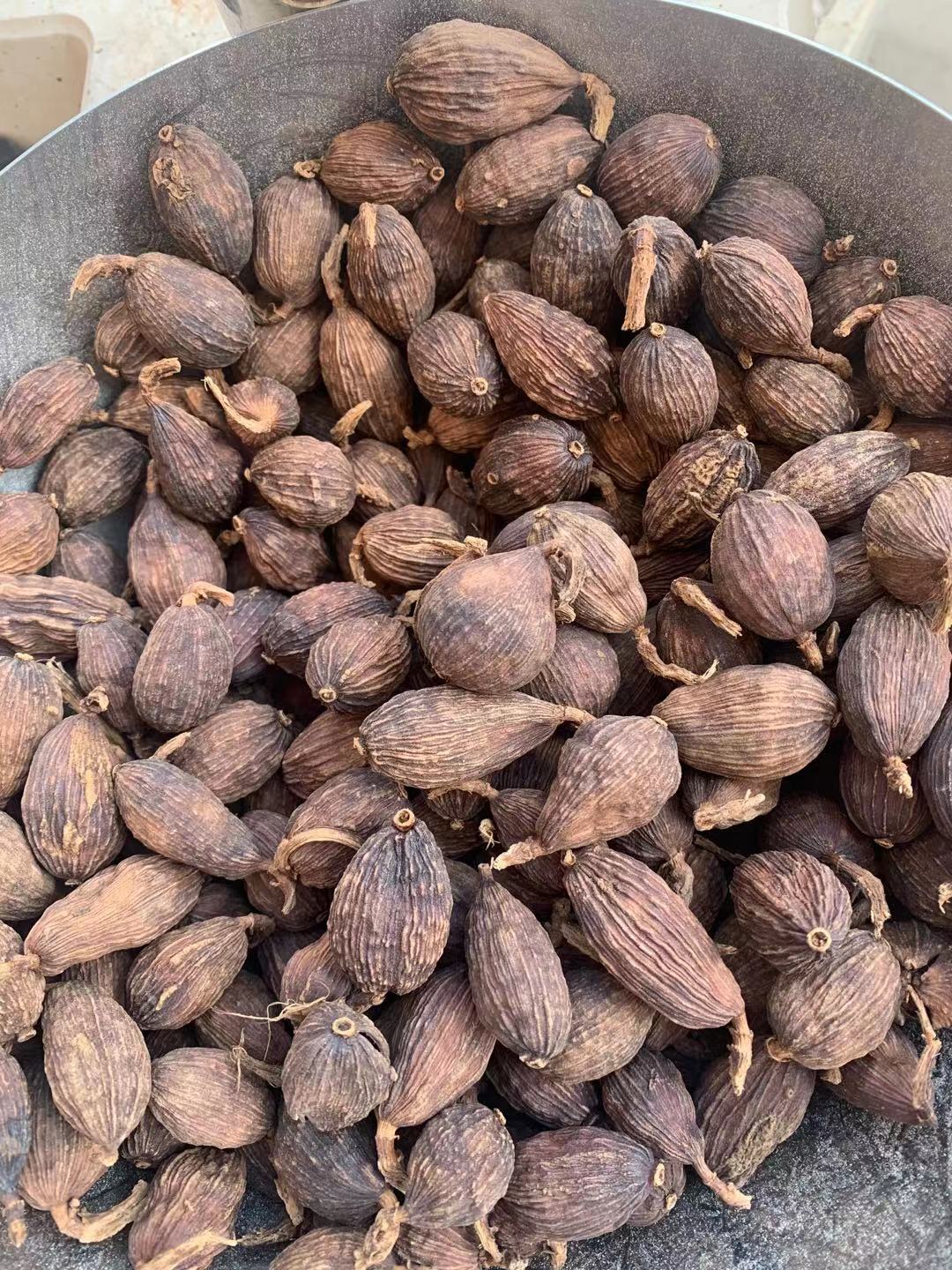 草果云南草果，全干无硫，草果粉，产地直销，量大优惠