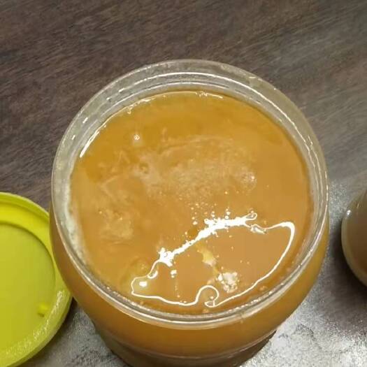 汉中枸杞蜜 蜂农自产意蜂枸杞蜂蜜，波美度高，结晶颗粒粗