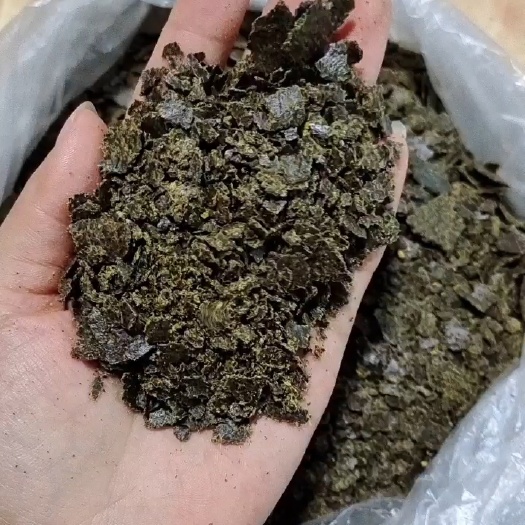 石家庄菜籽饼饲料 常年出售菜籽饼，纯正，质量保证，欢迎随时联系！