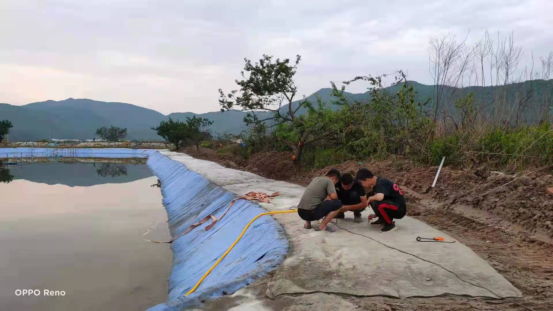 水泥毯，新型护坡机器，浇水成型，替代混凝土浇筑