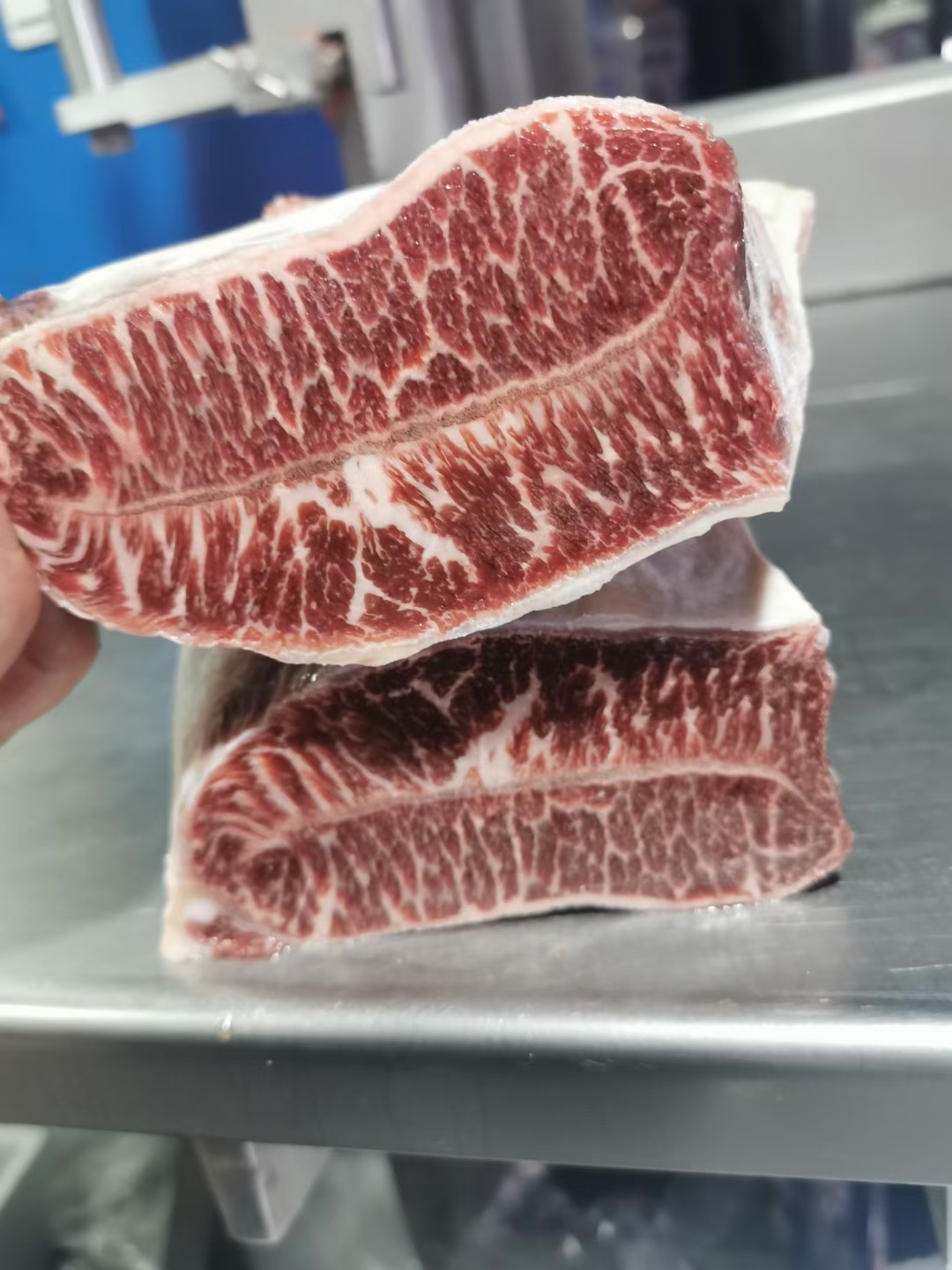 乌拉圭谷伺安格斯板腱原切雪花牛肉104厂冷冻牛排