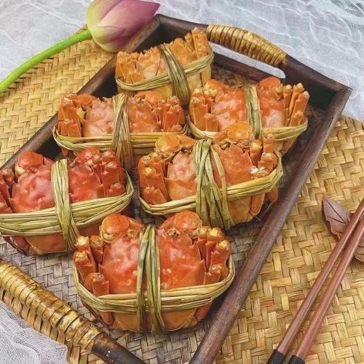  大闸蟹，三两母蟹，江苏空运直达，蟹农一手货源