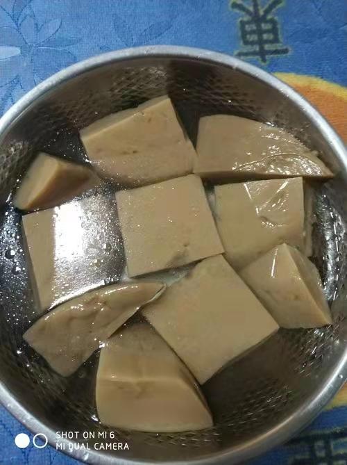 汉中橡子豆腐 橡子凉粉豆腐