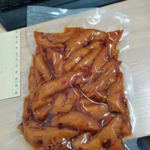 长沙辣鸡翅  冷吃鸡尖