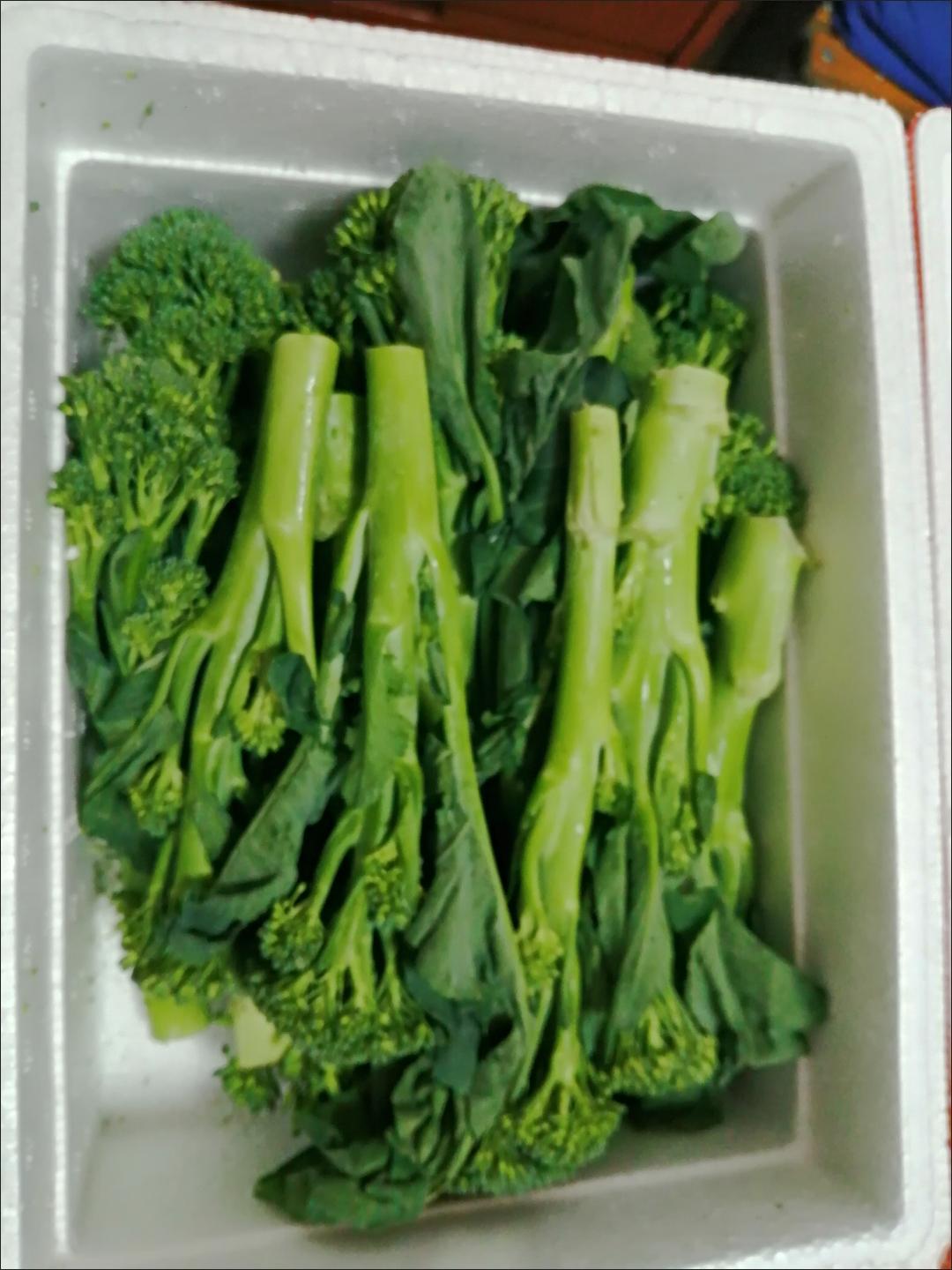 西兰苔云南产区精品蔬菜，服务各种蔬菜采购发货，欢迎大家了解，