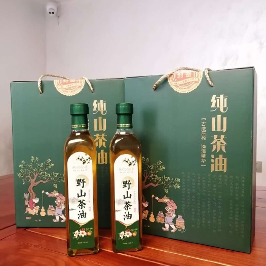 婺源县水岚高山野生老树山茶油，古法压榨