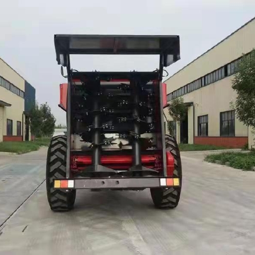 济宁肥料翻抛机 双竖绞龙撒粪车 大马力拖拉机后置带动