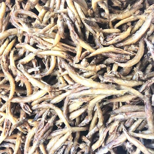 河源 泥鳅干，油炸有三个口味原味，淡盐，五香味。一手货源。