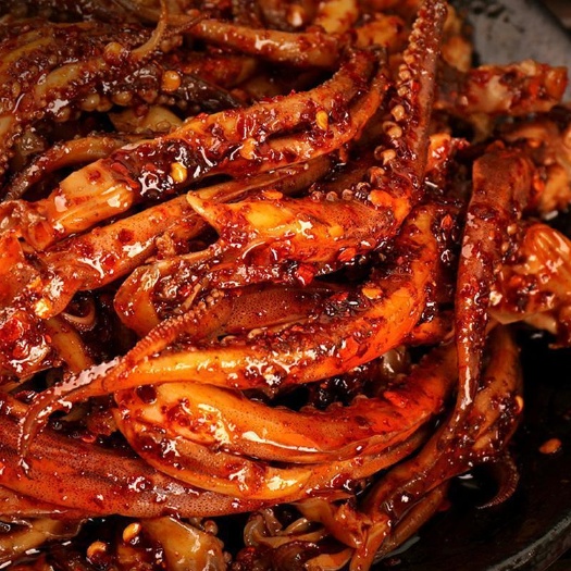 香辣铁板鱿鱼须片海味即食零食小包装麻辣鱿鱼丝网红小吃休闲食