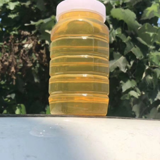 海林市东北蜂蜜。椴树蜜雪蜜，41度自然成熟，可一件代发