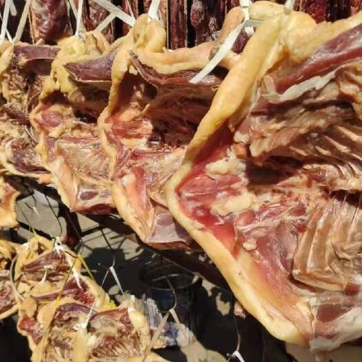 腾冲市年货必备老鹅腊鹅
