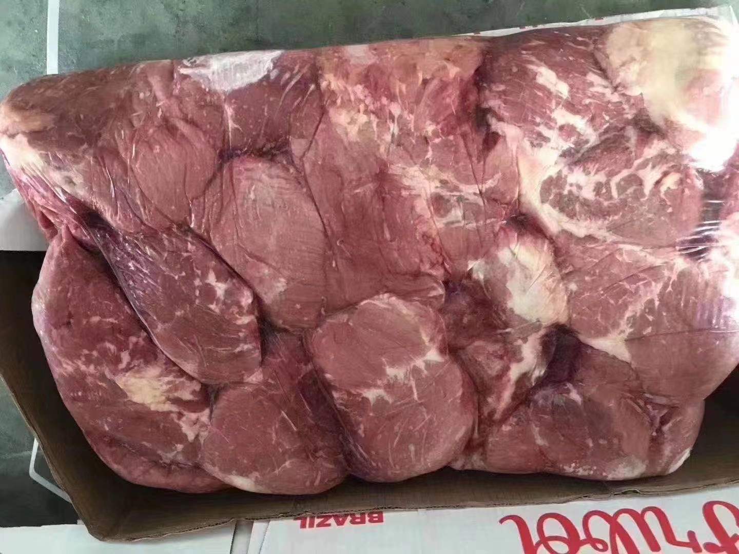 牛肉類 精品牛肉，牛前，牛后部位肉。