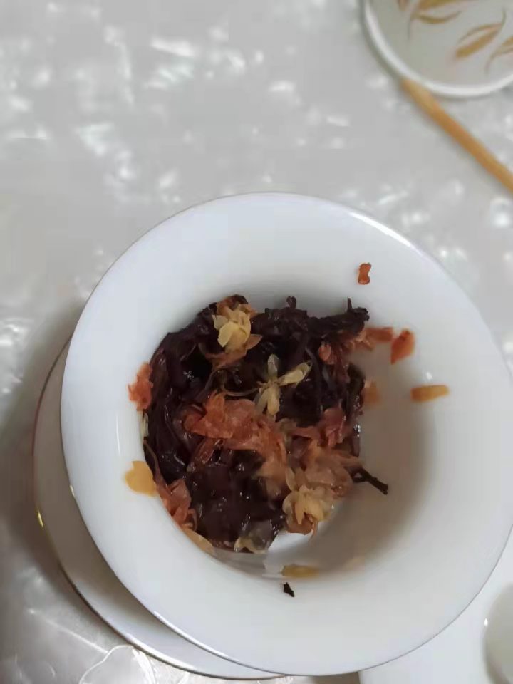 滇红工夫 红袖红茶景迈山茉莉花饼茶