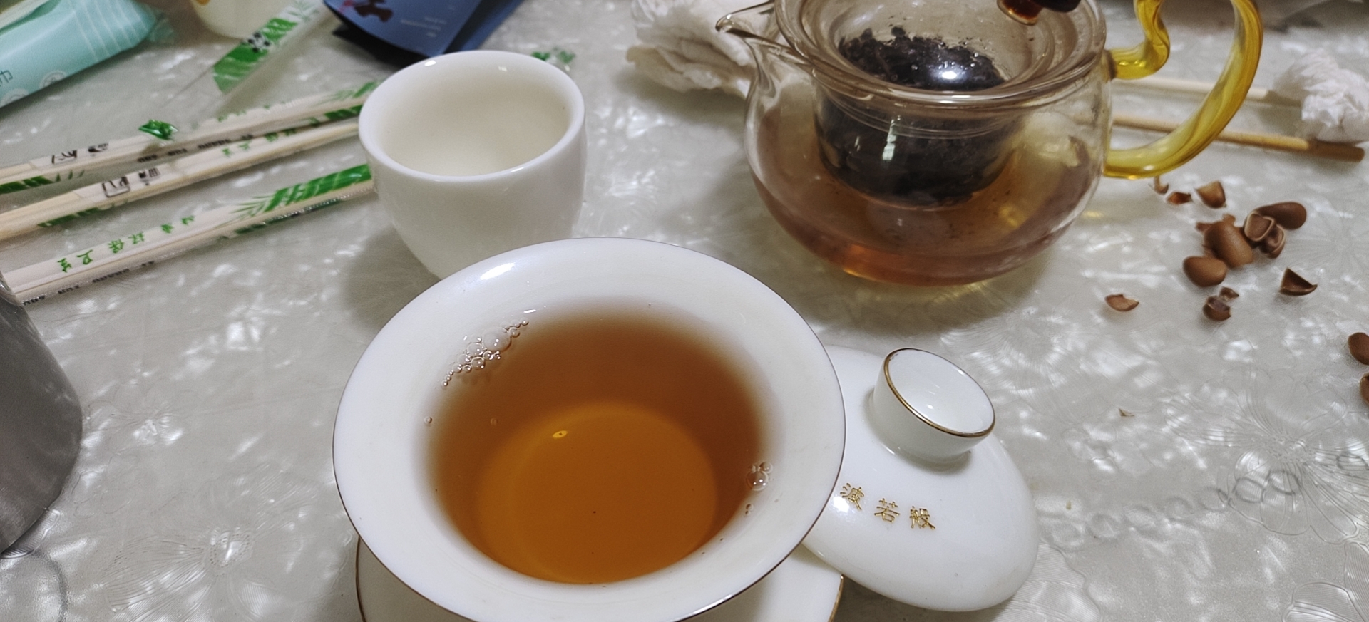 滇红工夫 红袖红茶景迈山茉莉花饼茶
