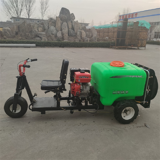 曲阜市打藥機(jī)座駕柴油打藥機(jī)果樹園林噴藥機(jī)風(fēng)送式三輪汽油電啟動(dòng)